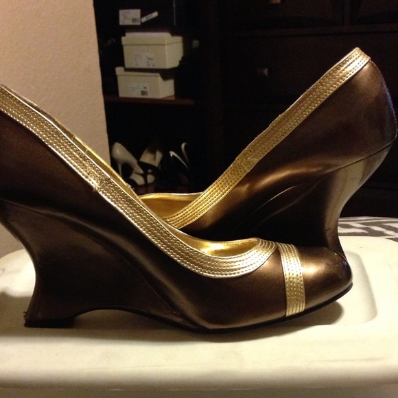 Bundle $$$ 4 items - Picture 4 of 4