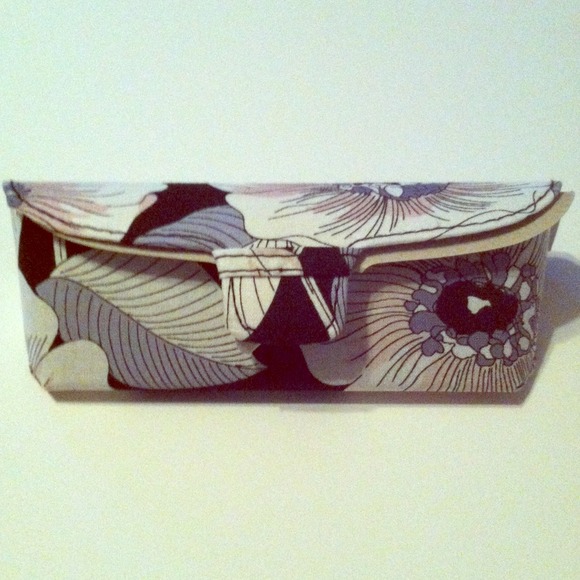 Vera Bradley eyeglass case