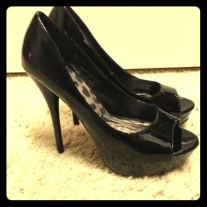 Black heels