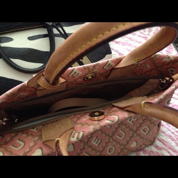 Authentic -DOONEY Handbag - Picture 3 of 4