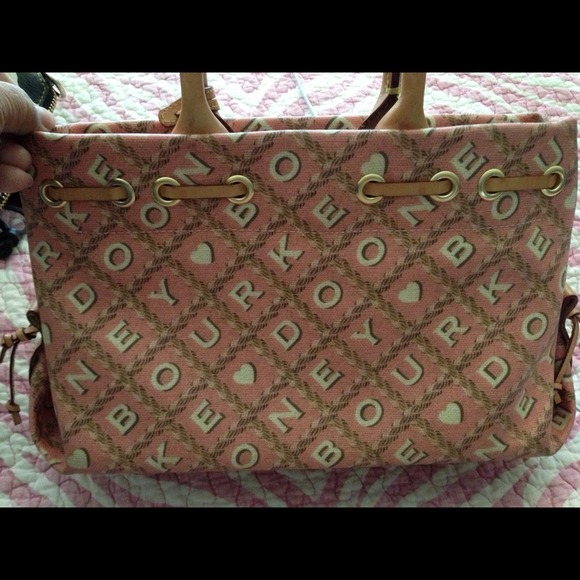 Authentic -DOONEY Handbag - Picture 4 of 4