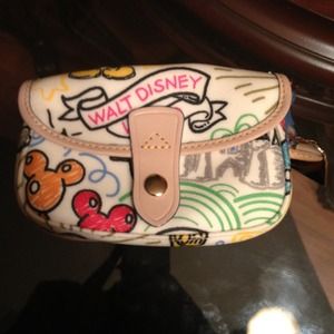 Real dooney & bourke mickey addition clutch