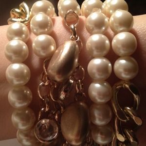 5 beautiful stackable pearl bracelet
