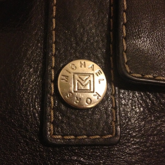 Michael Kors purse - Picture 2 of 4