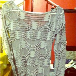 Long sleeve fringe type shirt