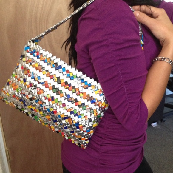 🥳 SOLD - Recycled beautiful handmade purse - Picture 2 of 4