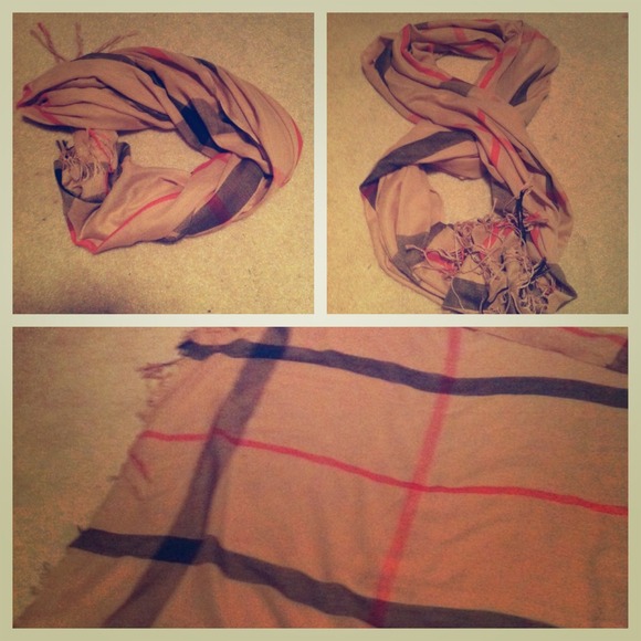 Burberry inspired scarf