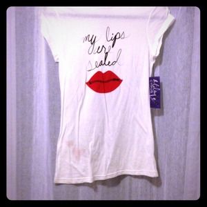 My lips are sealed t-shirt