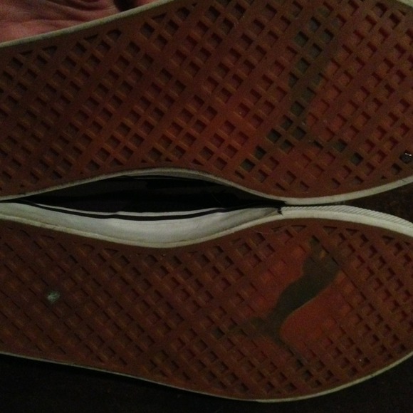 Purple puma shoes - Picture 2 of 3