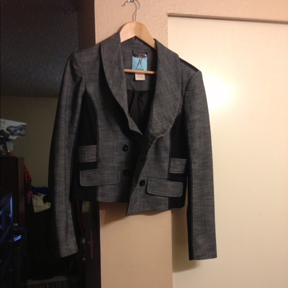 5 piece bundle $$$ - Picture 3 of 4