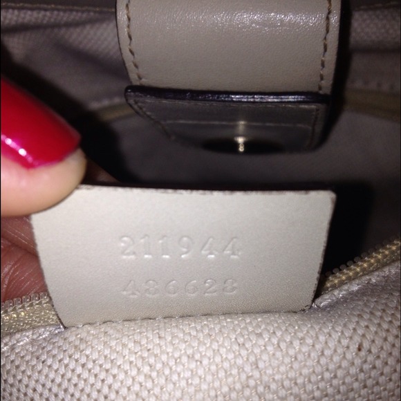 ❌SOLD❌Gucci - Sukey Medium Tote - Picture 2 of 4