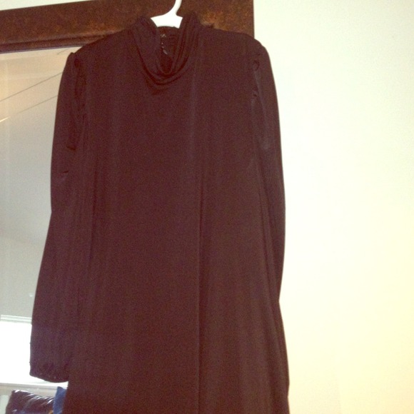Above knee black PLUS apple bottom dress