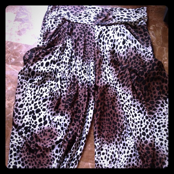 Leopard Print Pants⚡