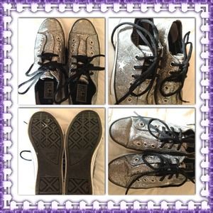 CONVERSE silver sneaker