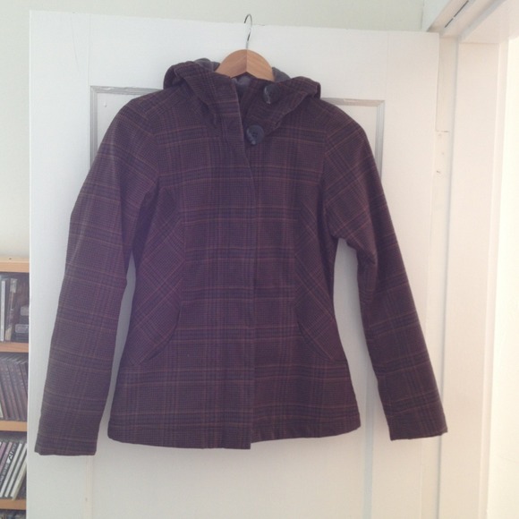 Patagonia plaid, fleece-lined jacket