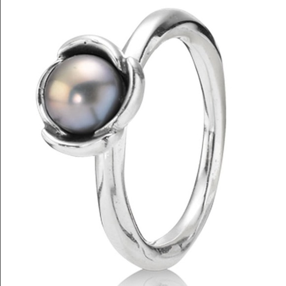 Authentic Pandora rose ring