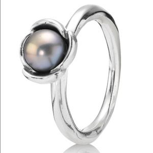 Authentic Pandora rose ring