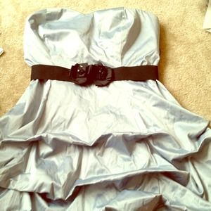 Gorgeous formal dress!