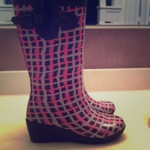 Pink & brown rain boots