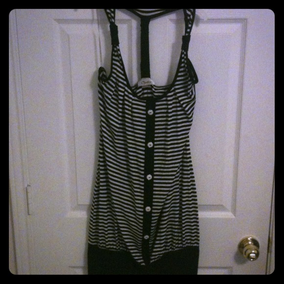 🎀Bundle🎀Black/white tunic & maxi halter