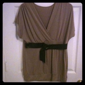 b&w dress,blk shirt,polka dot shirt,tunic, p dress