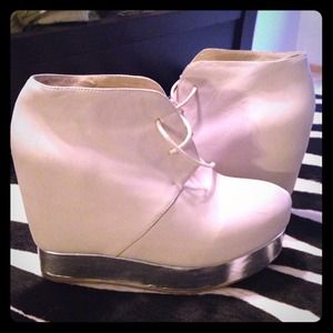 Jeffery Campbell Alexa flat form Limited Ed!