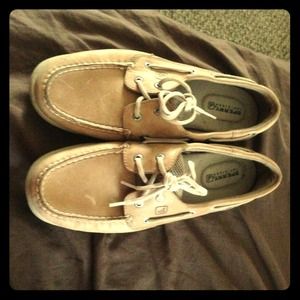 Sperrys khaki worn only once like new
