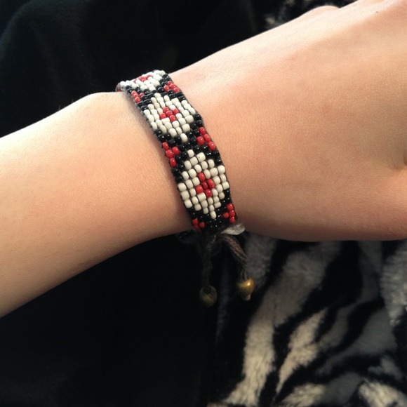 ❌SOLD❌ Adjustable Beaded Bracelet