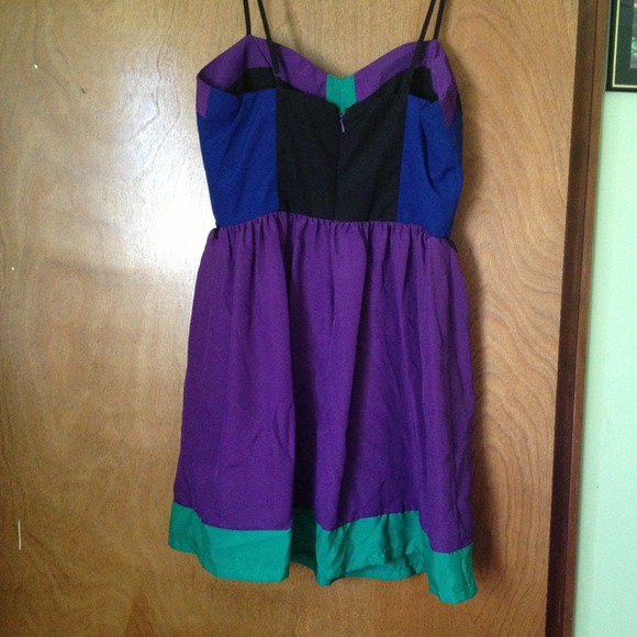 Multi color dress❤ - Picture 2 of 4