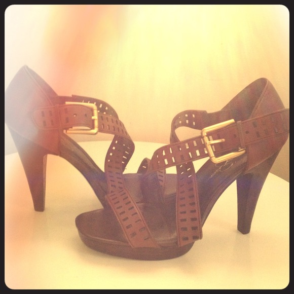 BUNDLE for Emily. J Simpson heels & pink top