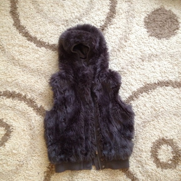 vest