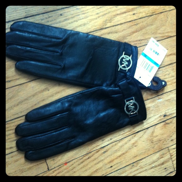 Michael Kors Outerwear - Michael Kors100% genuine leather woman's gloves