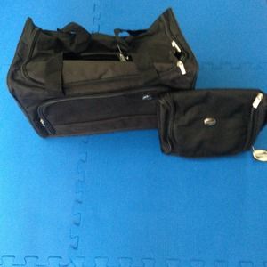 ❗❗SOLD❗❗2 American Tourister luggage set ❗❗SOLD❗❗