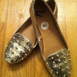 Spiked studded gold flats
