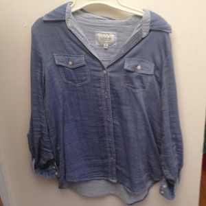 Relaxed spring summer button down top