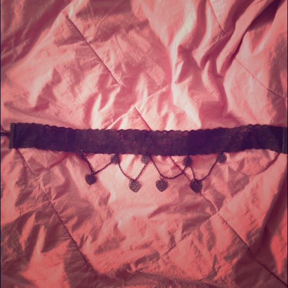 BUNDLED! Stretchy black lace goth choker