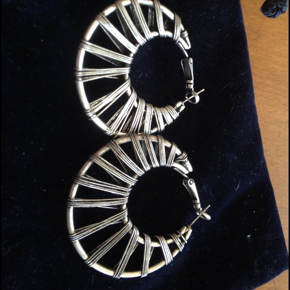 Silver wire hoops