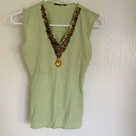 Sleeveless Top