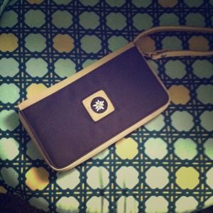 Sherpani Travel Wallet