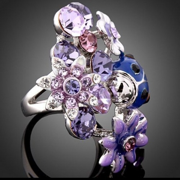 Ring - Picture 2 of 2