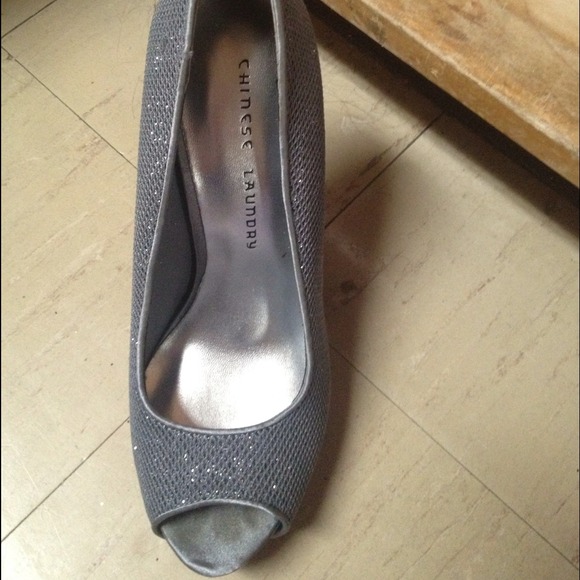 High heels - Picture 2 of 4