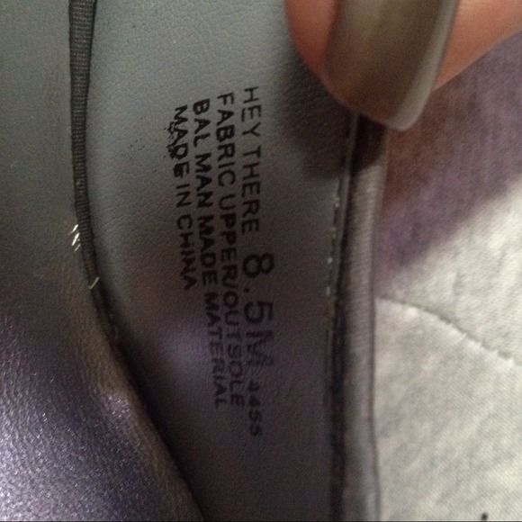 High heels - Picture 4 of 4