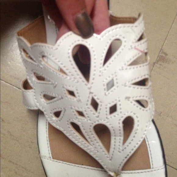 Sandals - Picture 2 of 2