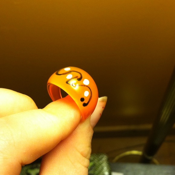 Ring, frog tongue ring and avatar movie :)