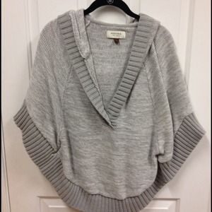 ❌SOLD/Bundle❌ until 2/22 sweater