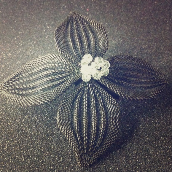 Custom made vintage style hair clip
