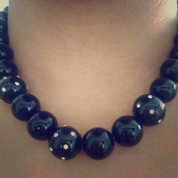 Black necklace with a little bling