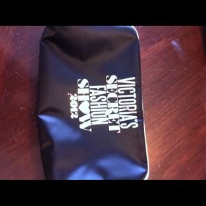 Vs make up bag