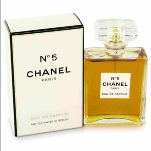 ✨RESERVE✨👍AUTHENTIC👍Edp no.5 by chanel