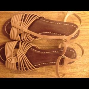 ❗Reduced❗American eagle sandals!!